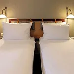 Mercure Frankfurt Airport 4*