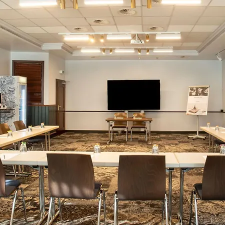 Hotel Mercure Frankfurt Airport Langen 4*