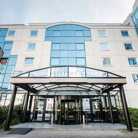 Hotel Mercure Frankfurt Airport 4*