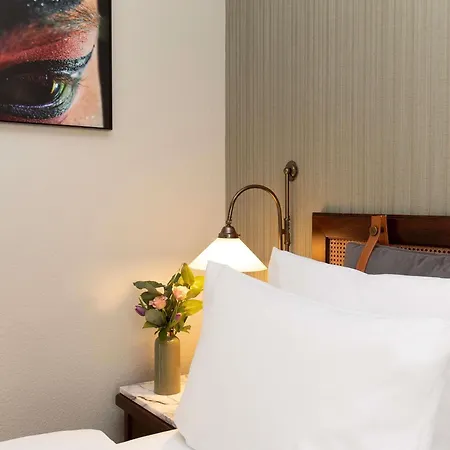 Mercure Frankfurt Airport 4*