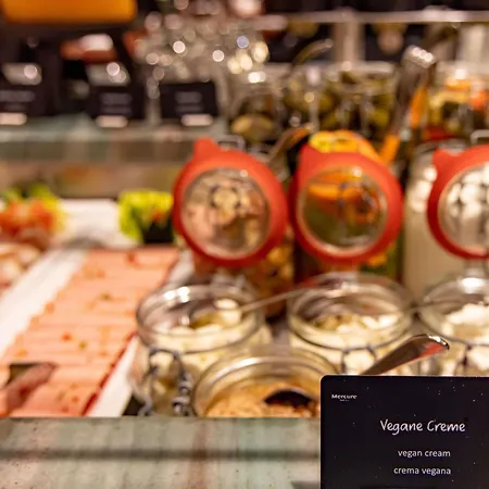 Mercure Frankfurt Airport 4*