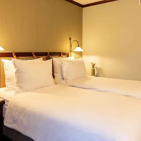 Mercure Frankfurt Airport 4*