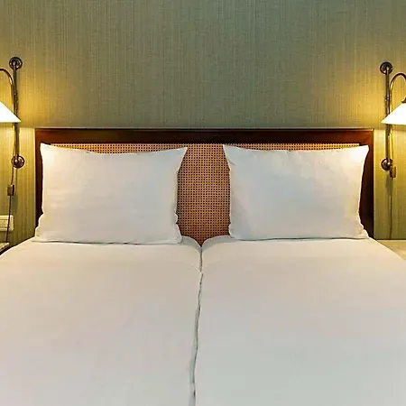 Mercure Frankfurt Airport فندق