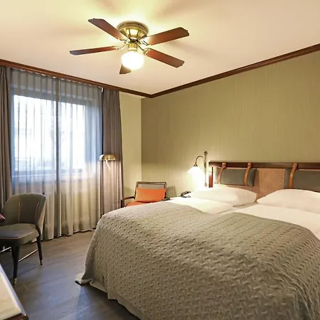 Ξενοδοχείο Mercure Frankfurt Airport 4*