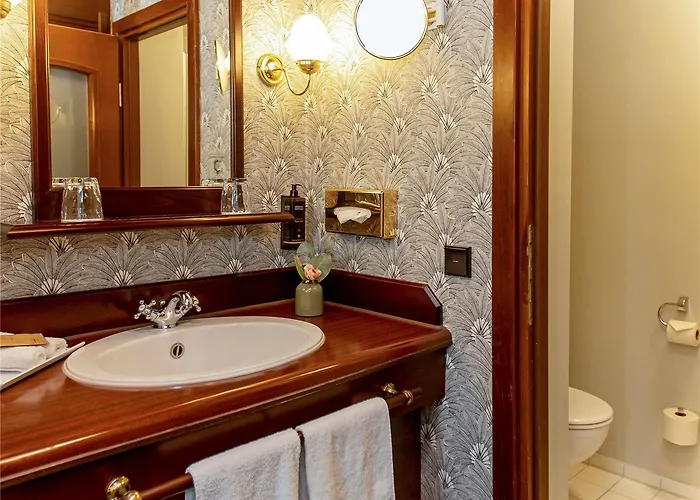 Mercure Frankfurt Airport Hotel 4*